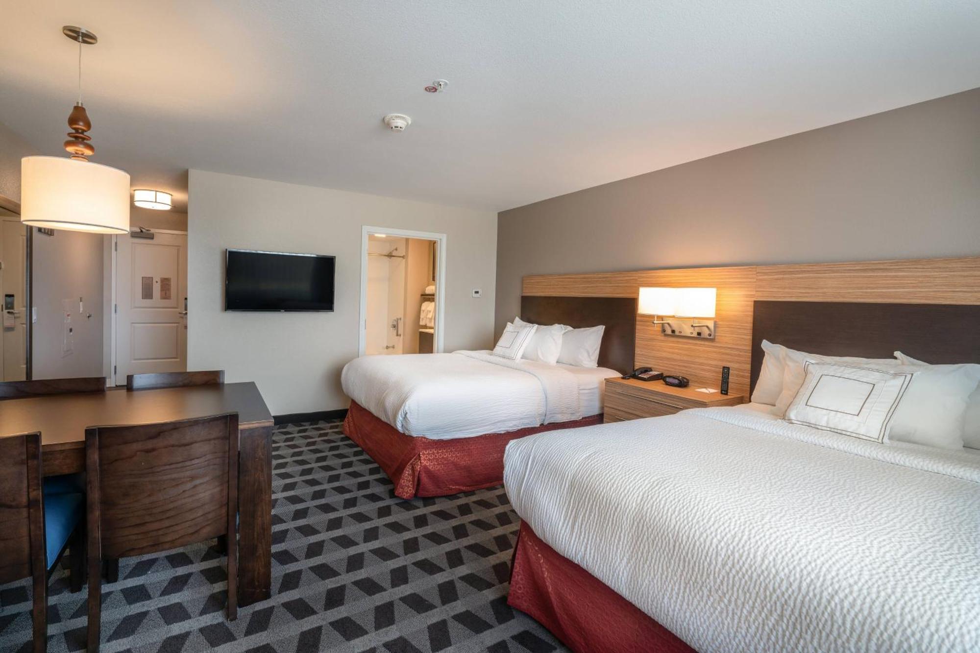 Towneplace Suites By Marriott Milwaukee Oak Creek Exterior foto